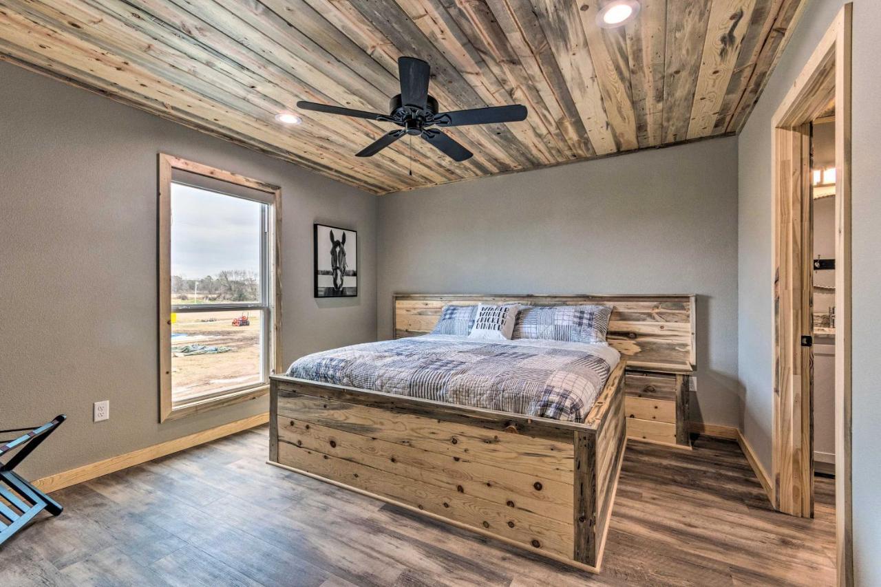 Upscale Riverfront Home With Beach And Fire Pit! Glenwood Kültér fotó