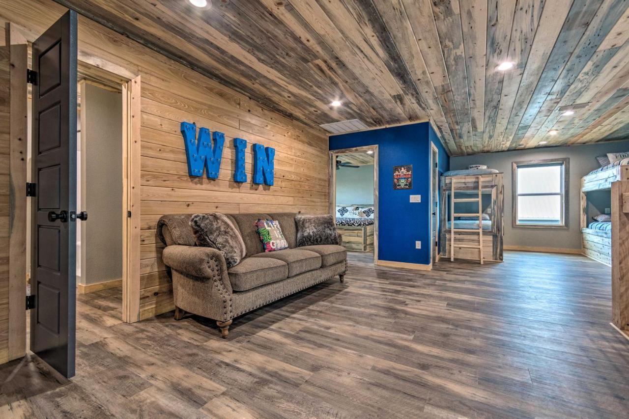 Upscale Riverfront Home With Beach And Fire Pit! Glenwood Kültér fotó